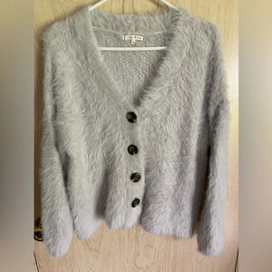Willow & Clay Fluffy Soft Grey Cardigan Sz Small
